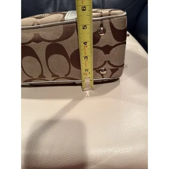 Vintage Coach Gallery East West Tote Bag In The Signature Canvas Leather Trim - Picture 10 of 16